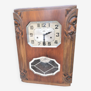 Art deco clock