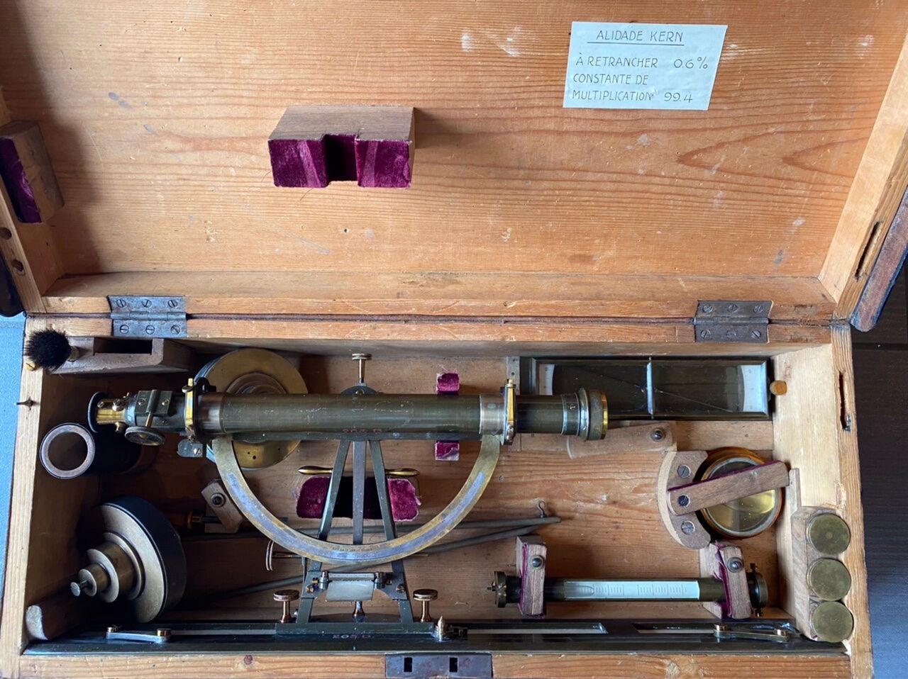 Kern& Cie Aarau scientific and topographic measuring device in its box