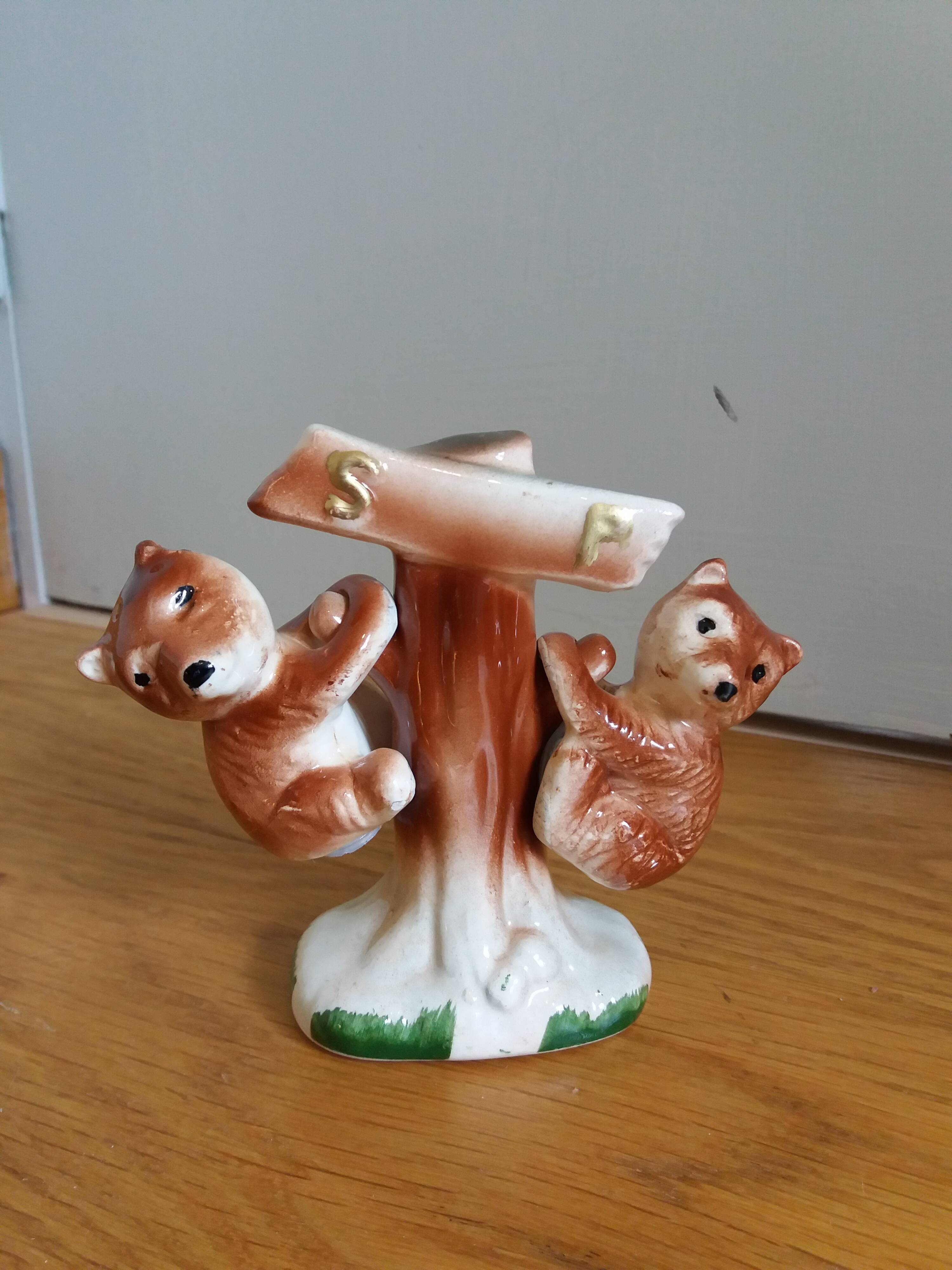 Zoomorphic salt and pepper shaker bears in slip