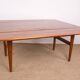 Table danoise monte et baisse en teck, 1960
