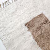 Moroccan Berber carpet Beni ouarain ecru with brown patterns 233x169cm