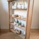 Étagère en bois rétro chic