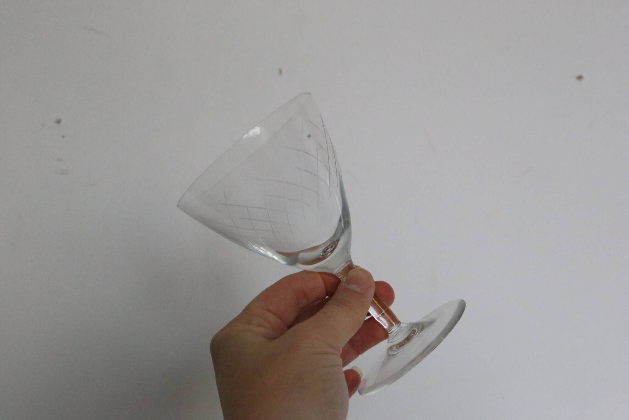 Set of 11 crystal walking glasses, 1940