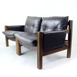 Canapé deux places en noyer et cuir par Boris Hála pour Ton, 1986