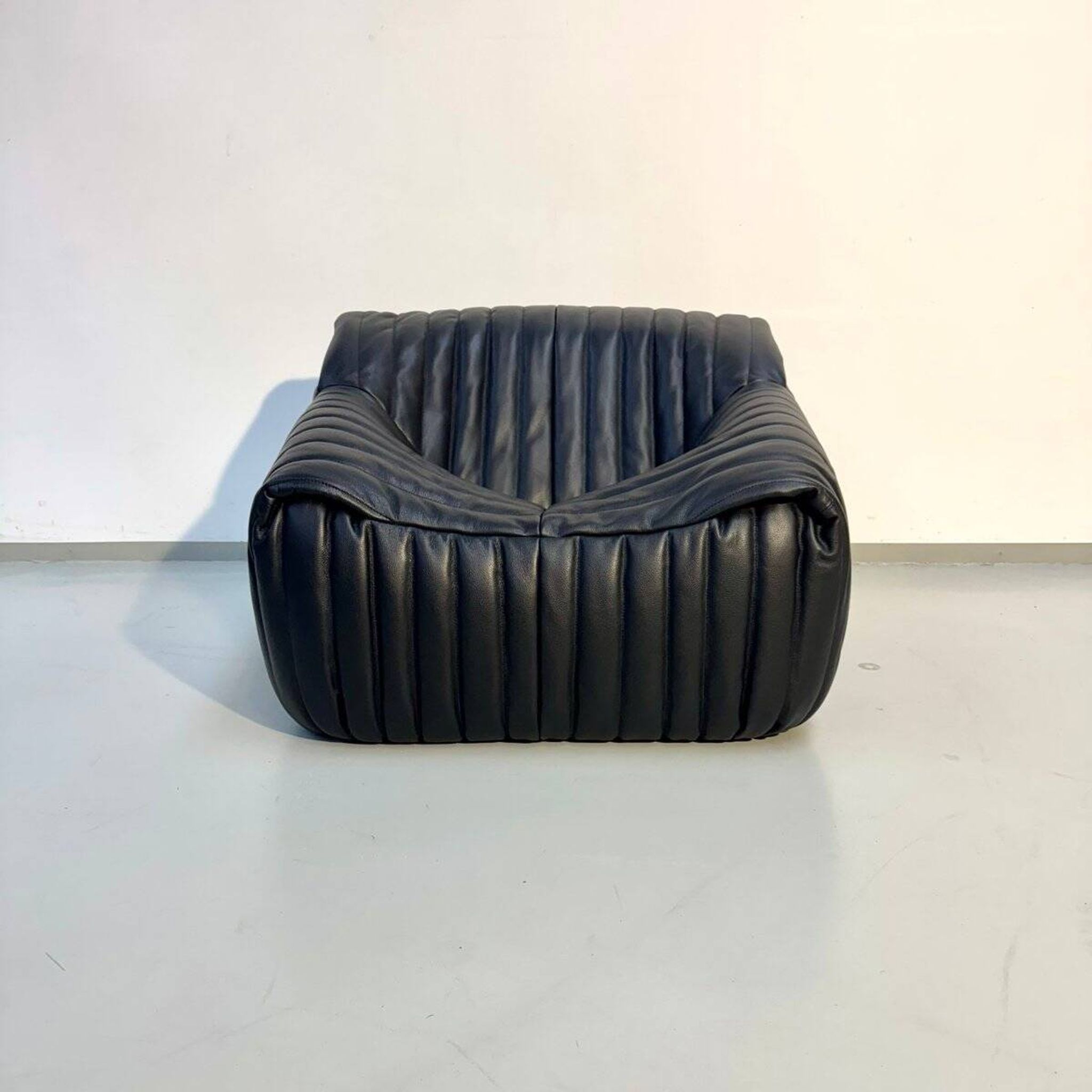 French Sandra lounge chair by Annie Hieronimus for Ligne Roset, 1970s.