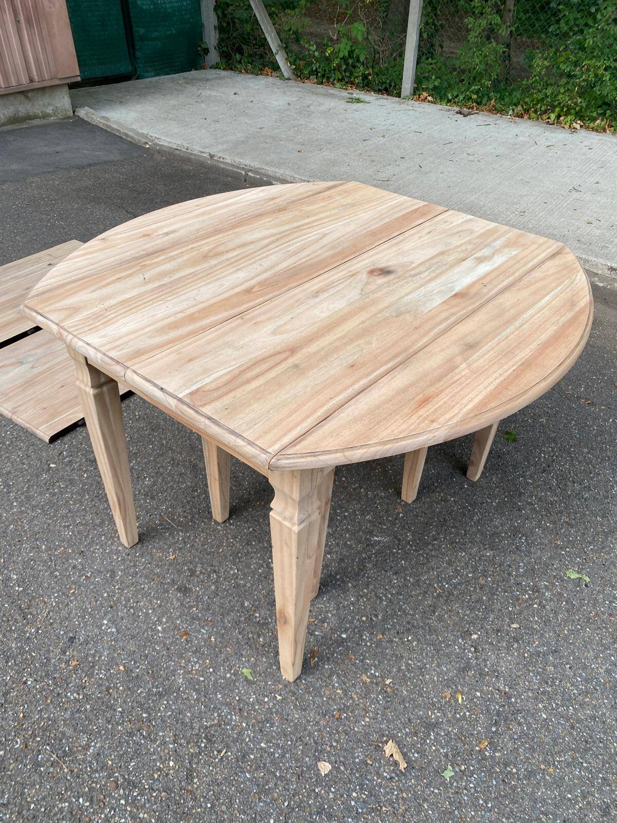 Renovated square extendable dining table in raw solid cherry wood, Louis XVI style.