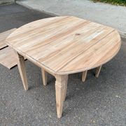 Renovated square extendable dining table in raw solid cherry wood, Louis XVI style.