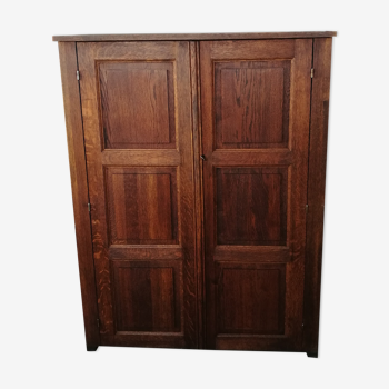 Armoire en bois