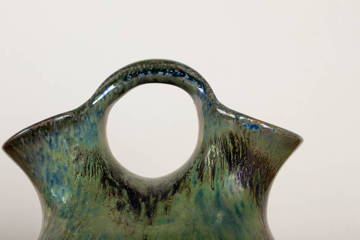 Art Deco double-necked vase in iridescent green flamed stoneware by Alphonse Cytère.