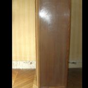 Solid oak cabinet from the 60s 2 doors with locks and keys