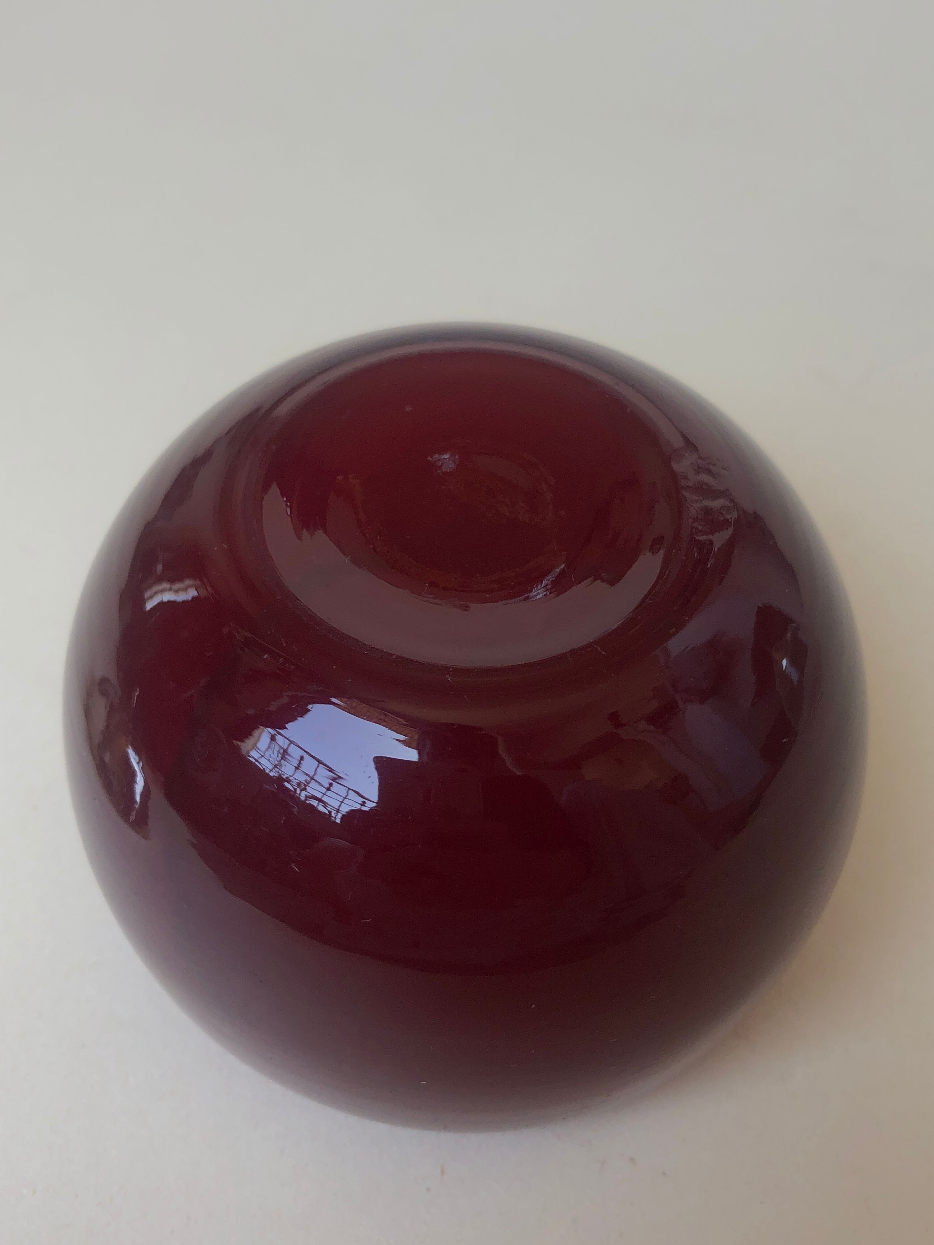 Set of candy apple and pear, metal and glass