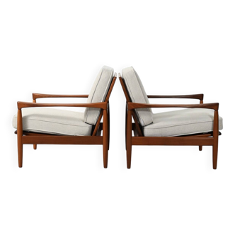 Pair of Scandinavian armchairs model “Kölding”
