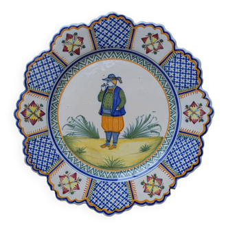 Old hb henriot quimper wall plate with breton decor