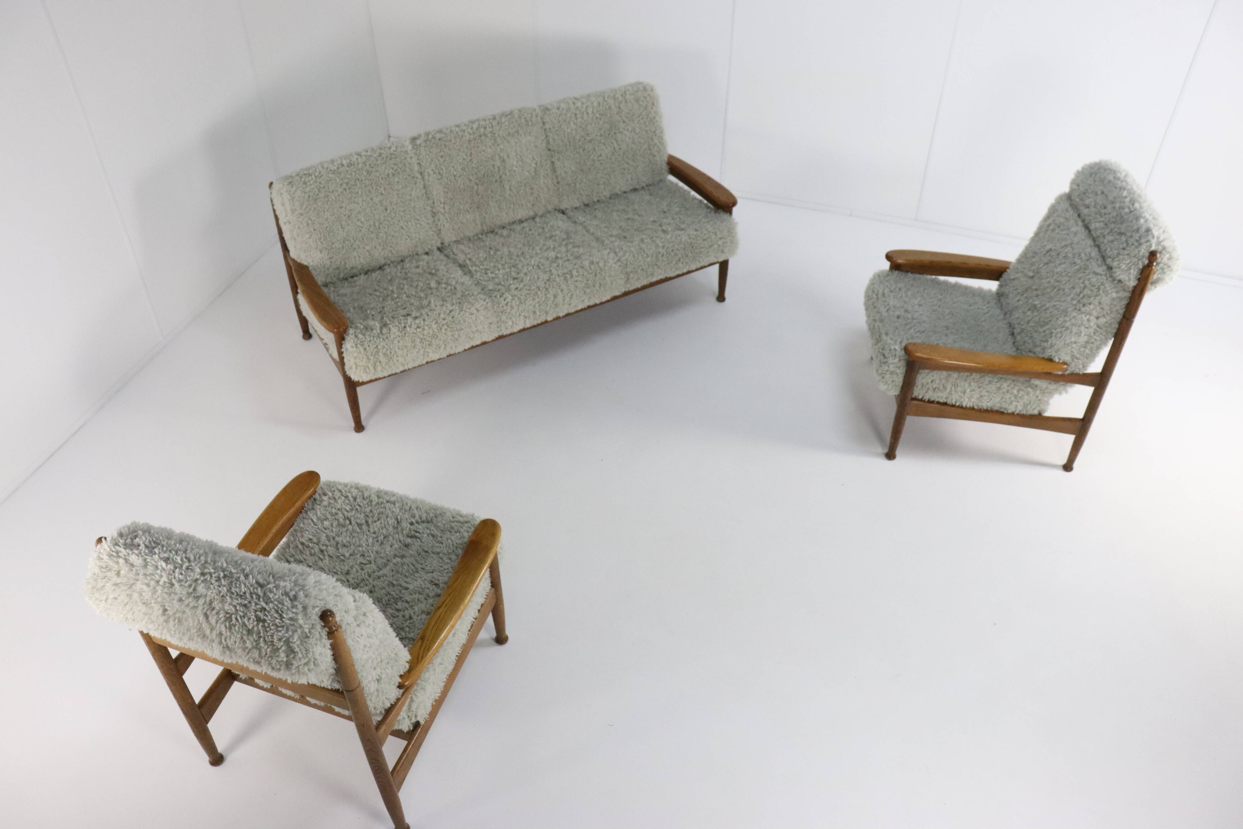 Set van designer bank + 2 fauteuils 'Sliedrecht' - opnieuw bekleed