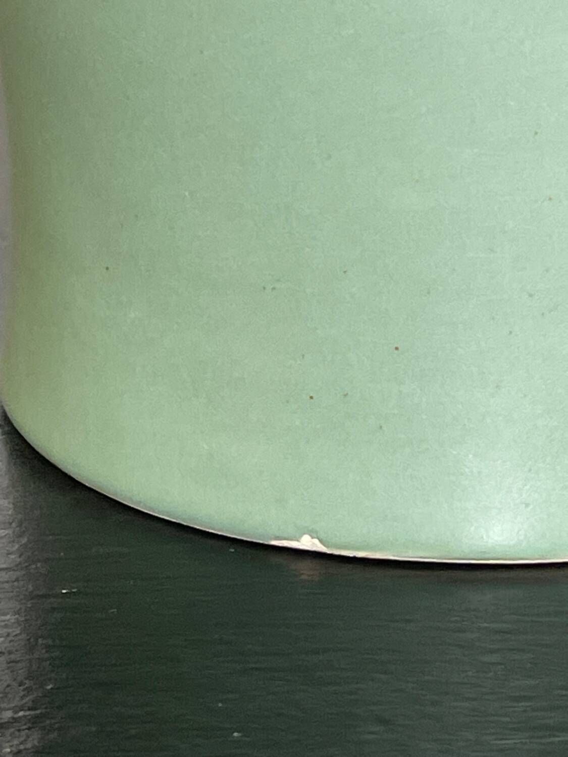 Pichet vert en céramique André Baud Vallauris