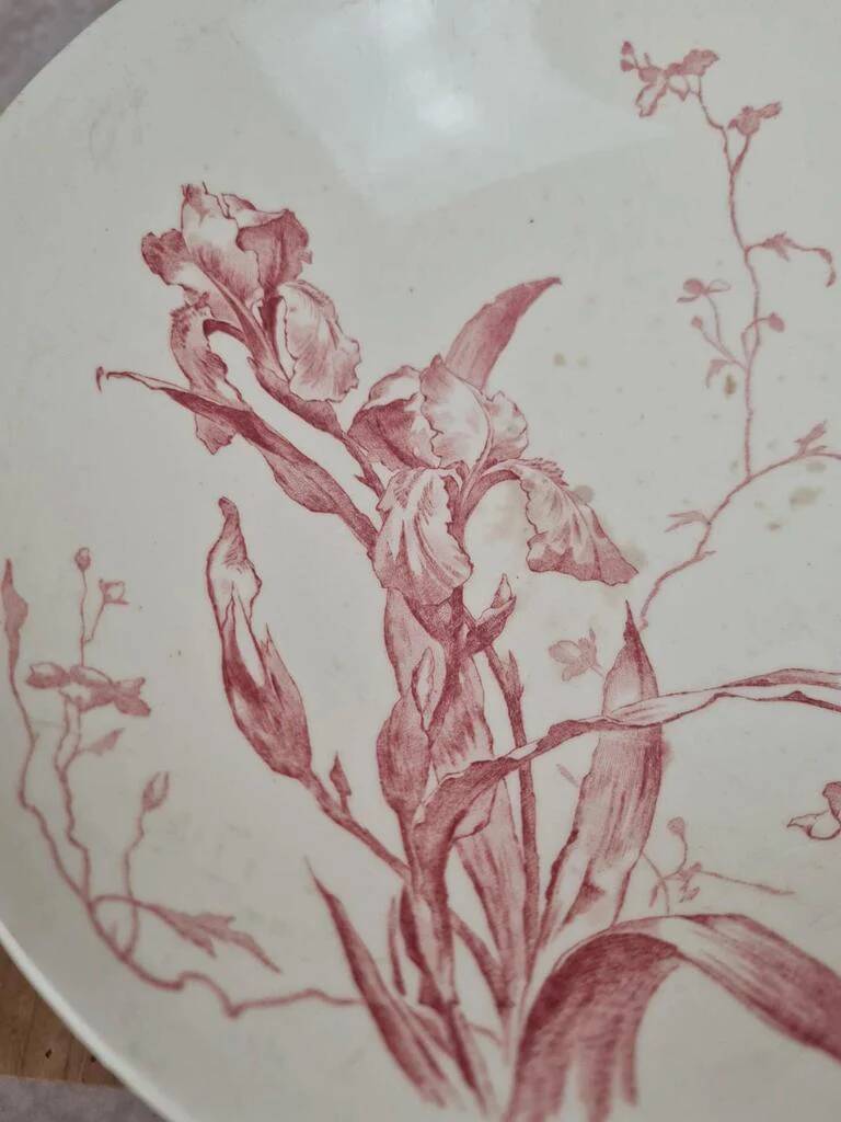 Large footed compote Gien model Iris with red floral decoration.