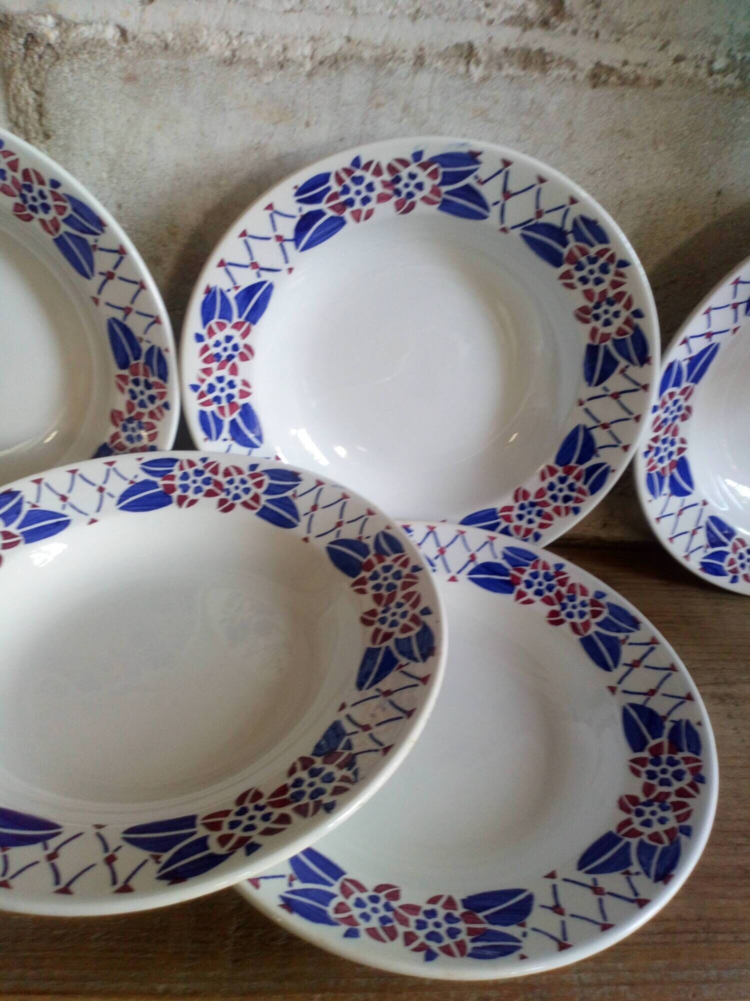 Six old plates in Sarreguemines of the "Turbigo" service