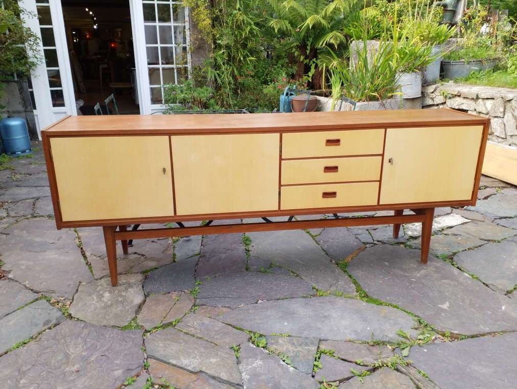 Scandinavian enfilade