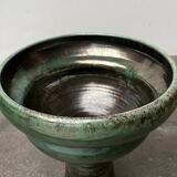 Brutalist studio pottery vase in East German style from the mid-century by Kerstin & Ralf Unterstab for Kunsttöpferei Unterstab KTU, 1960s.