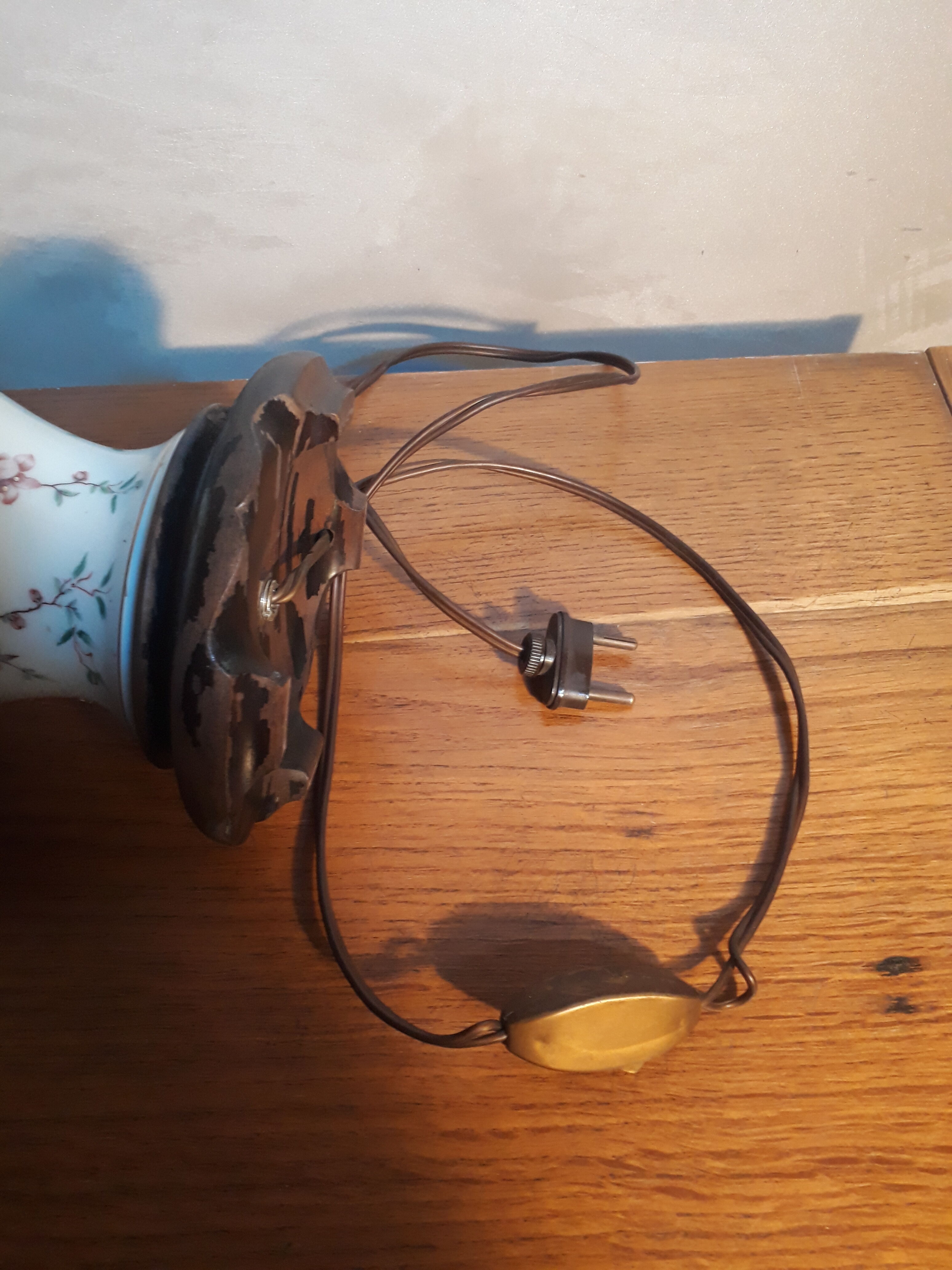 Cherry blossom and butterfly lamp 1950