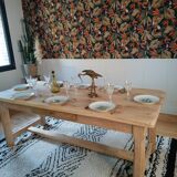 Farm table