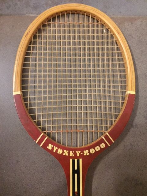 sydney tennis racket 2000