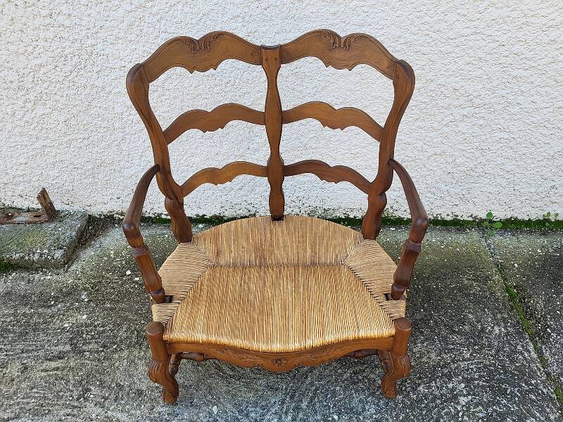 Provencal double armchair with woven rush in walnut