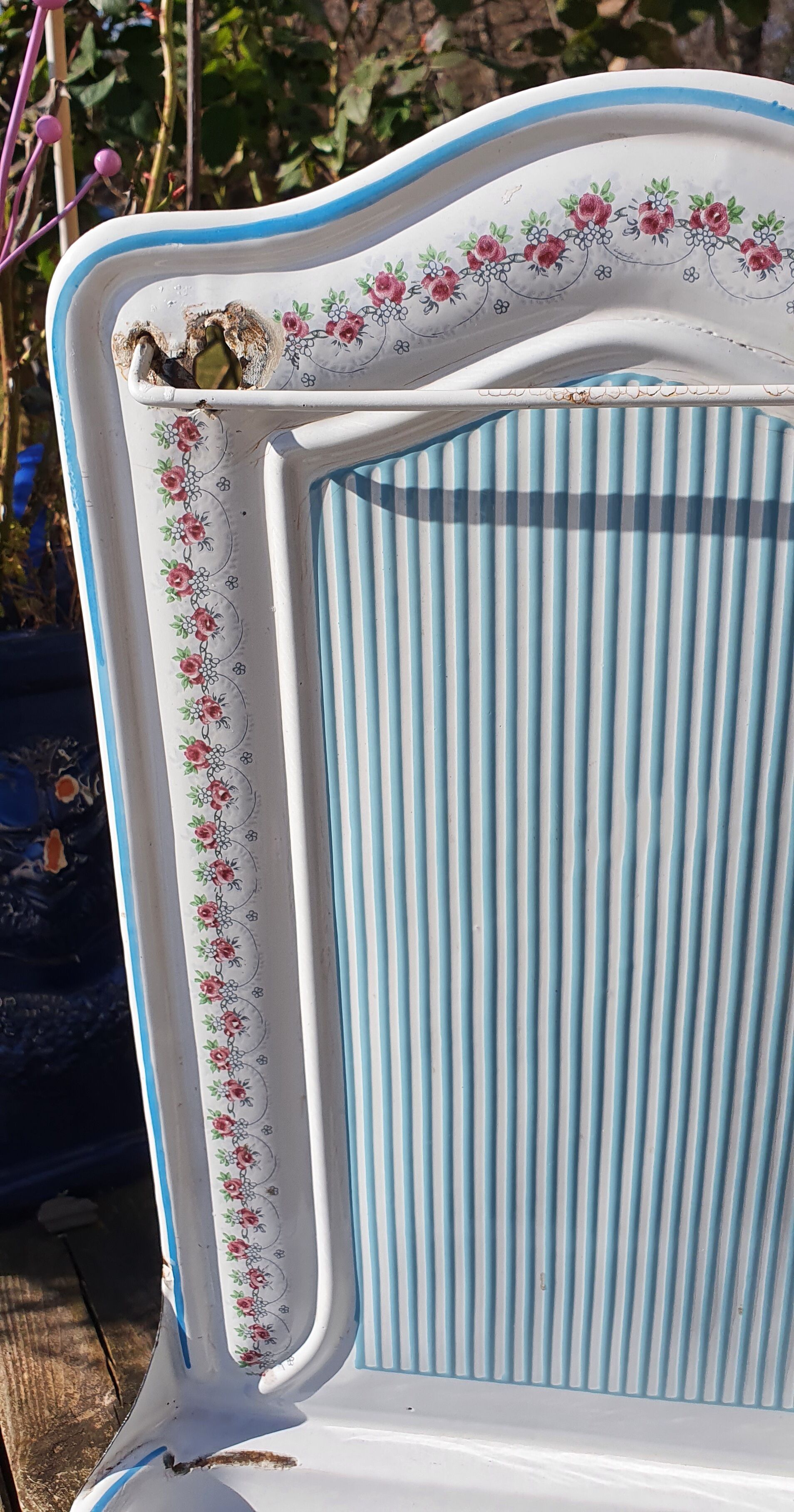 Kitchen utensil door