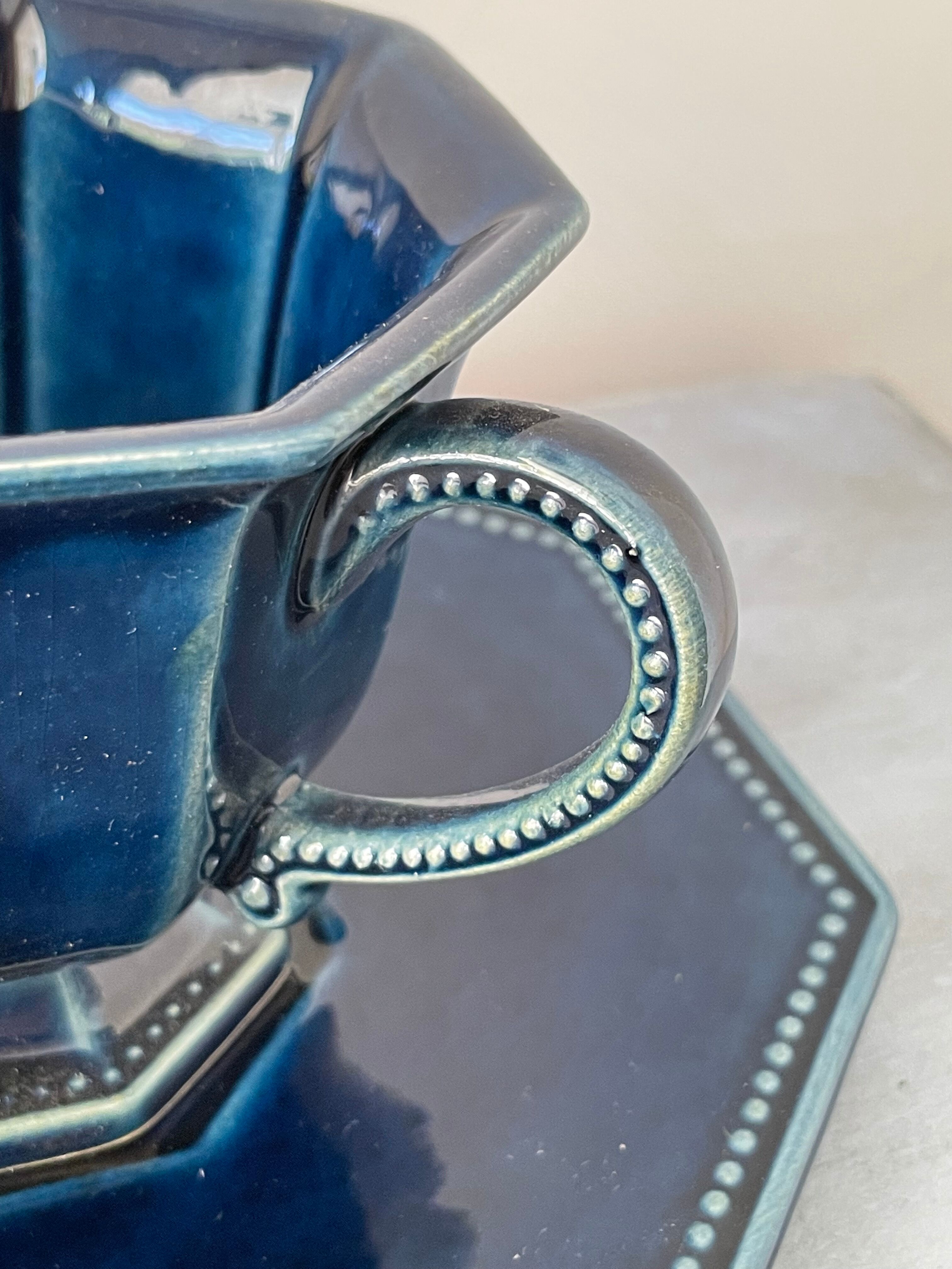Tasse en porcelaine