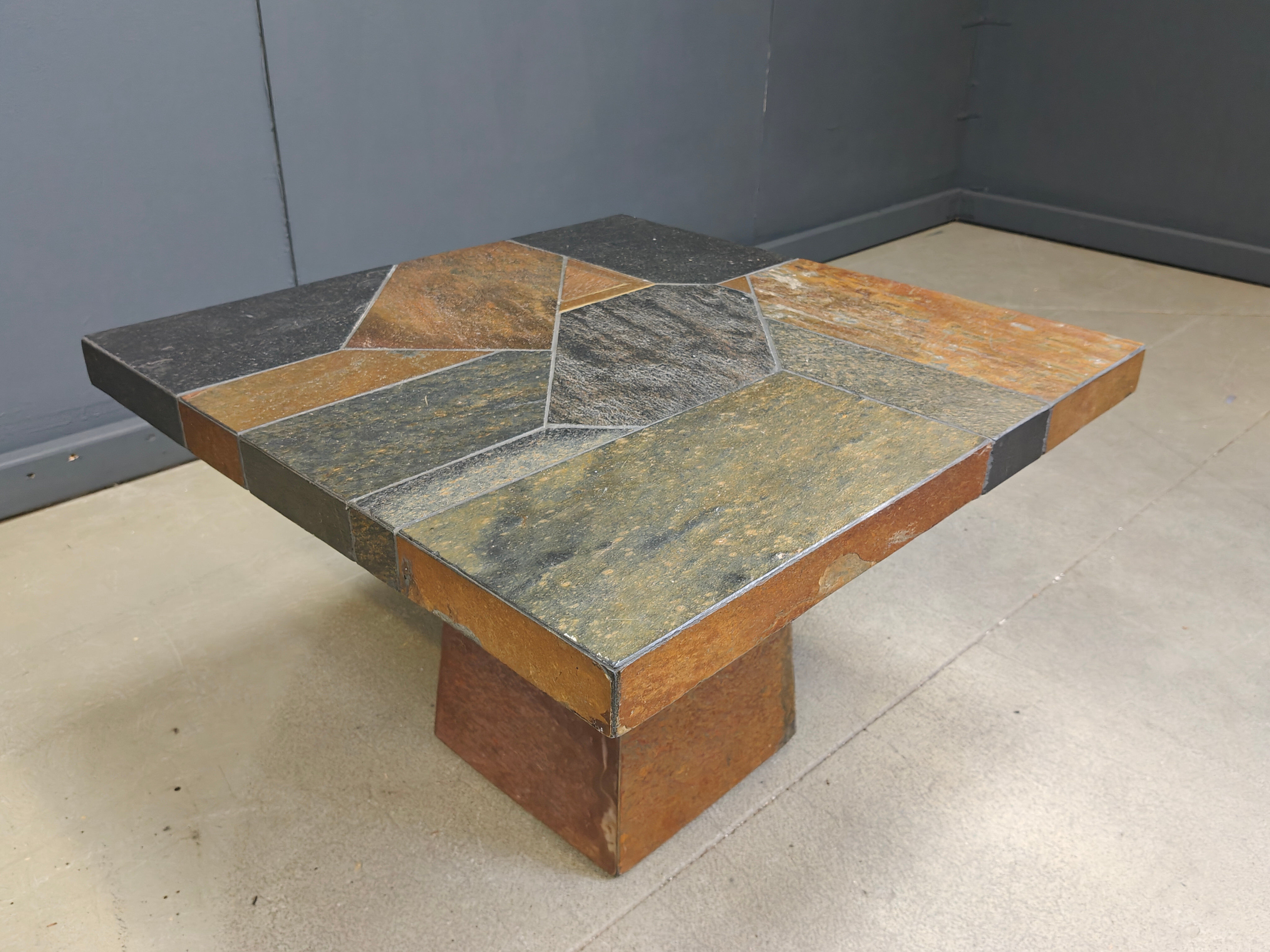 Slate stone brutalist coffee table, 1980s