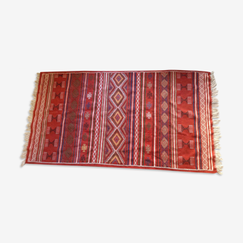 Tapis kilim rouge en laine 110x190cm