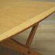 Table basse en frêne, design danois, années 1970, production : Danemark