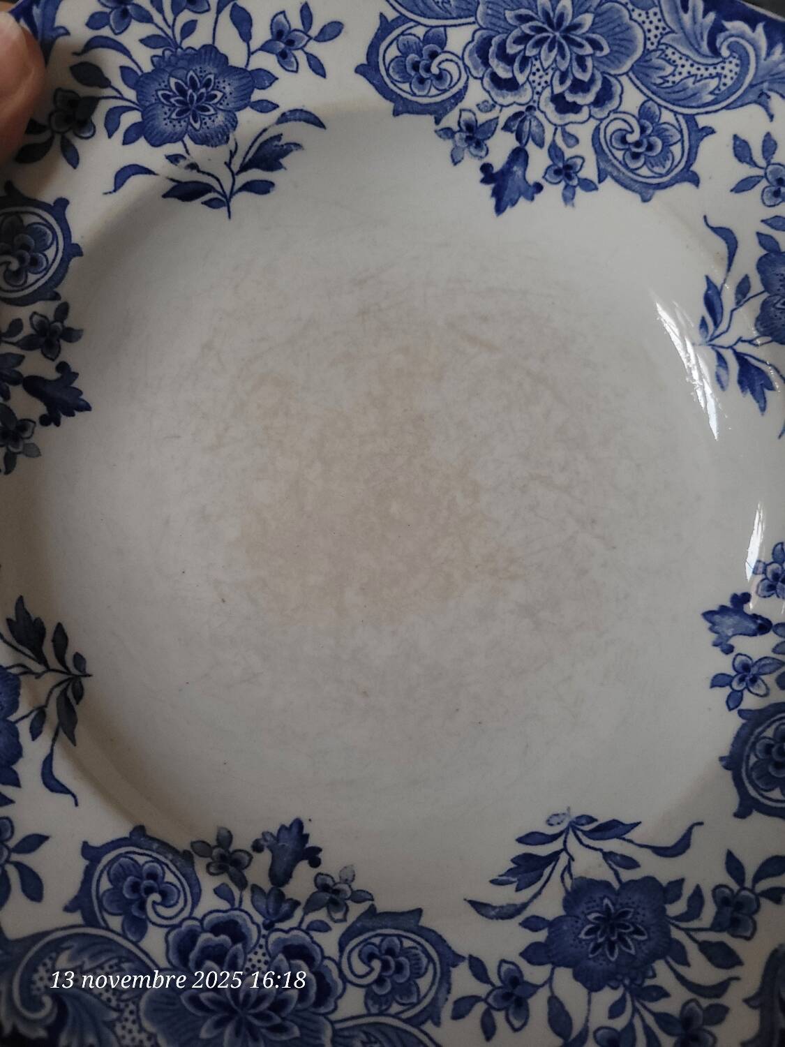 4 assiettes creuses Dordrecht Boch Frères La Louvière