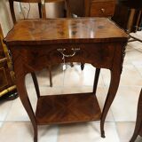 Side table in pink wood