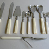 Housewife of Bakelite knives and service cutlery