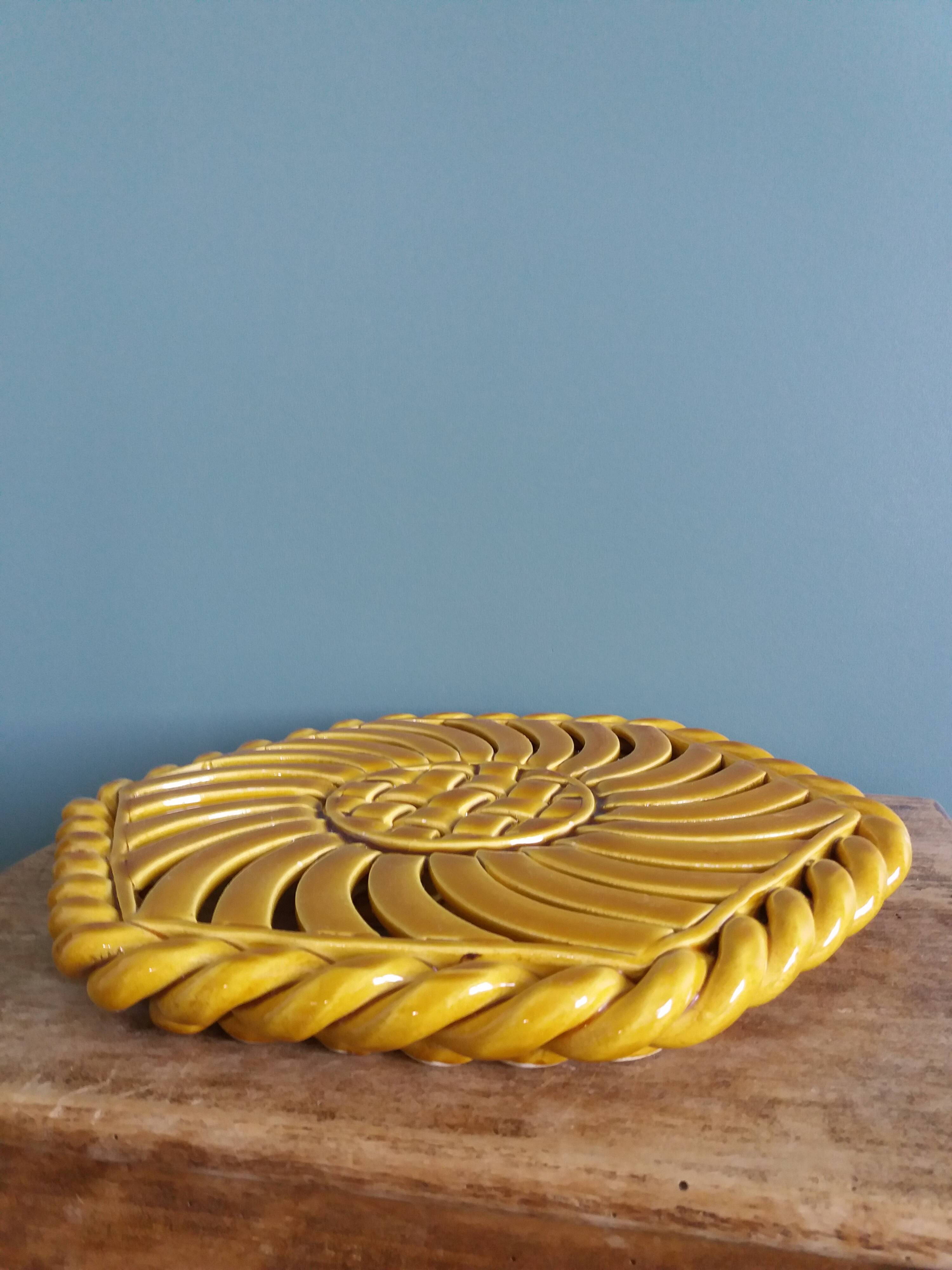 FPP Vallauris barbotine trivets, bottle coasters and knife holders