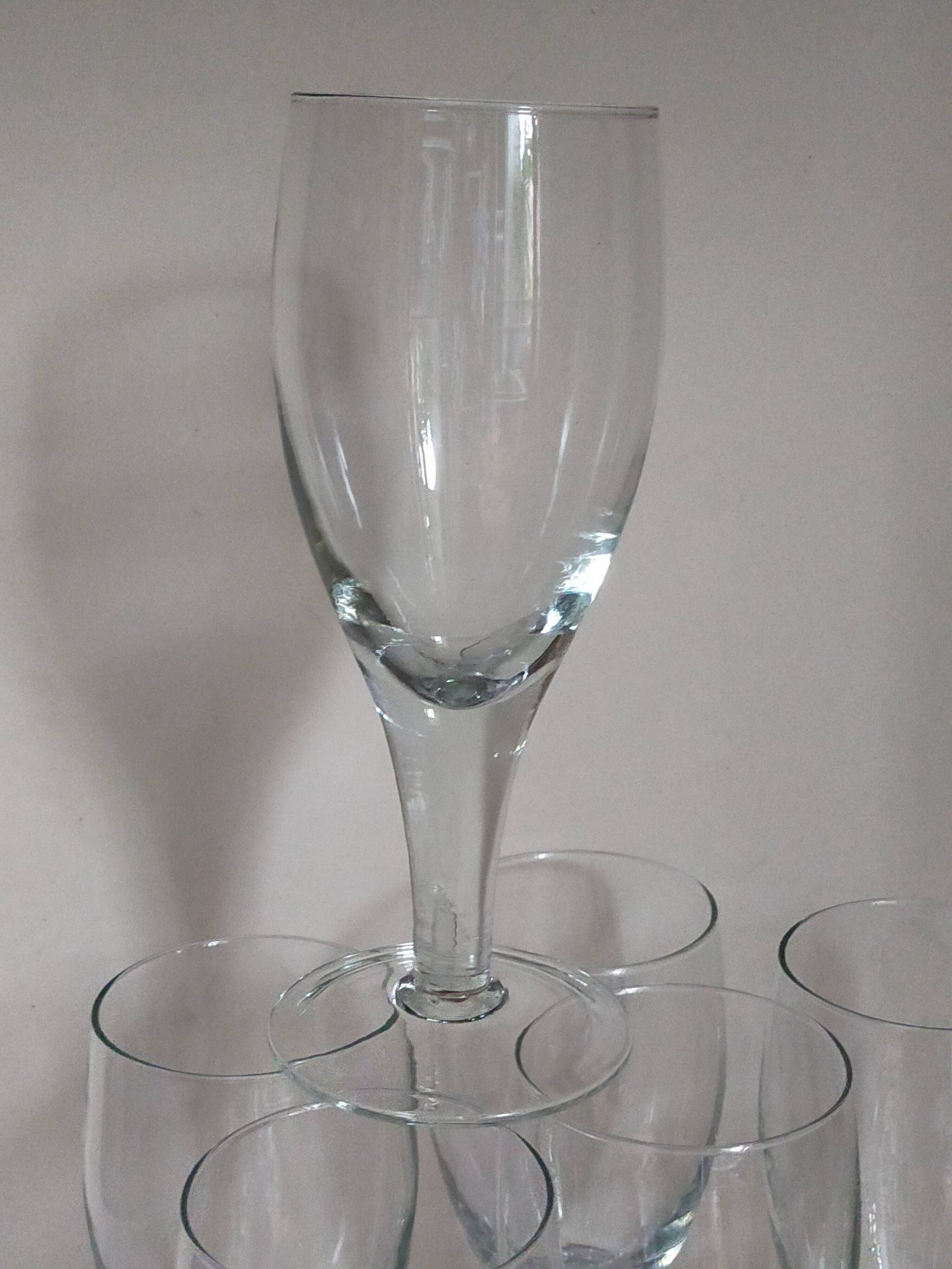 Six verres à pieds en verre soufflé XXL