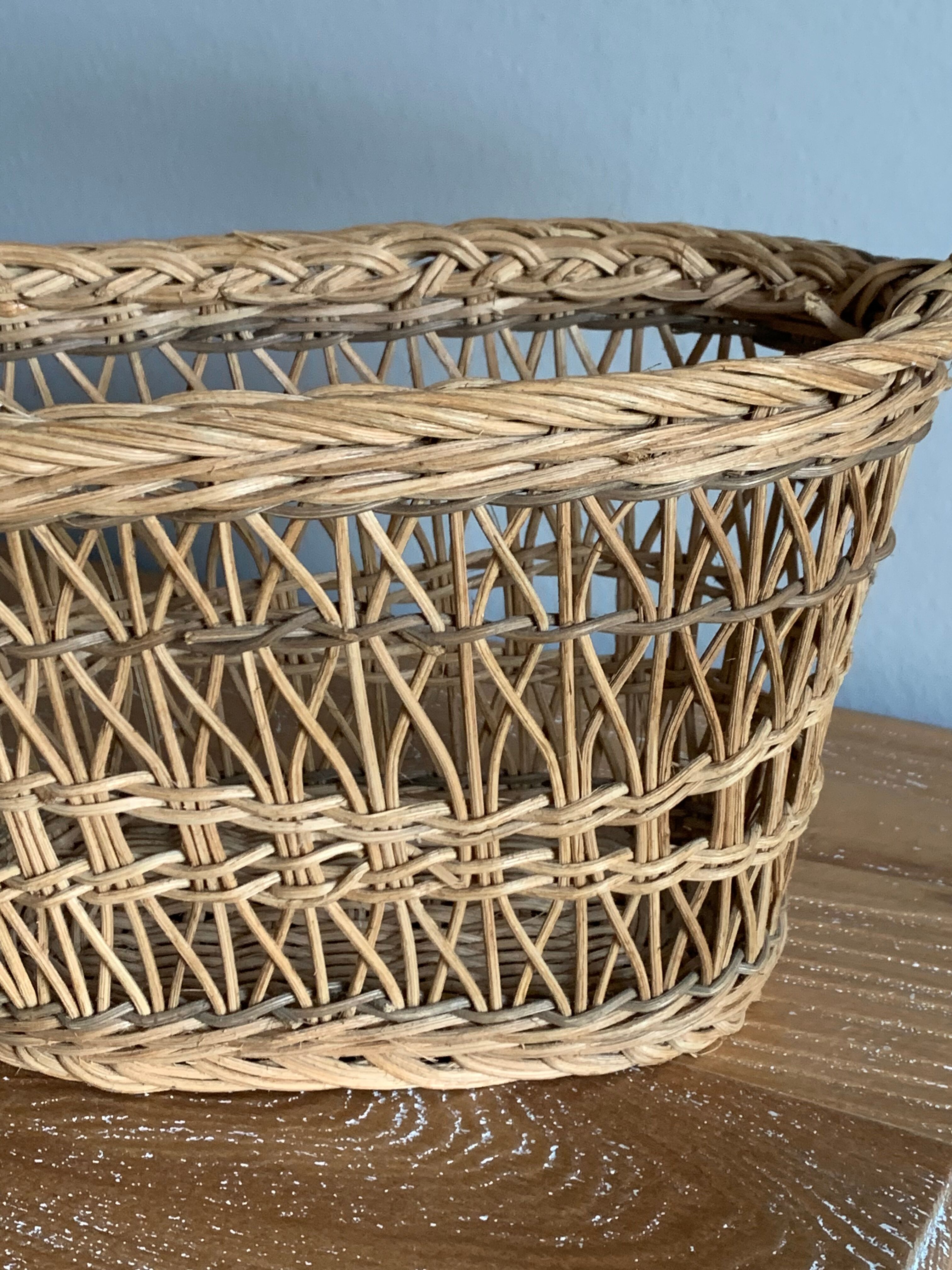 Vintage rattan bottle holder