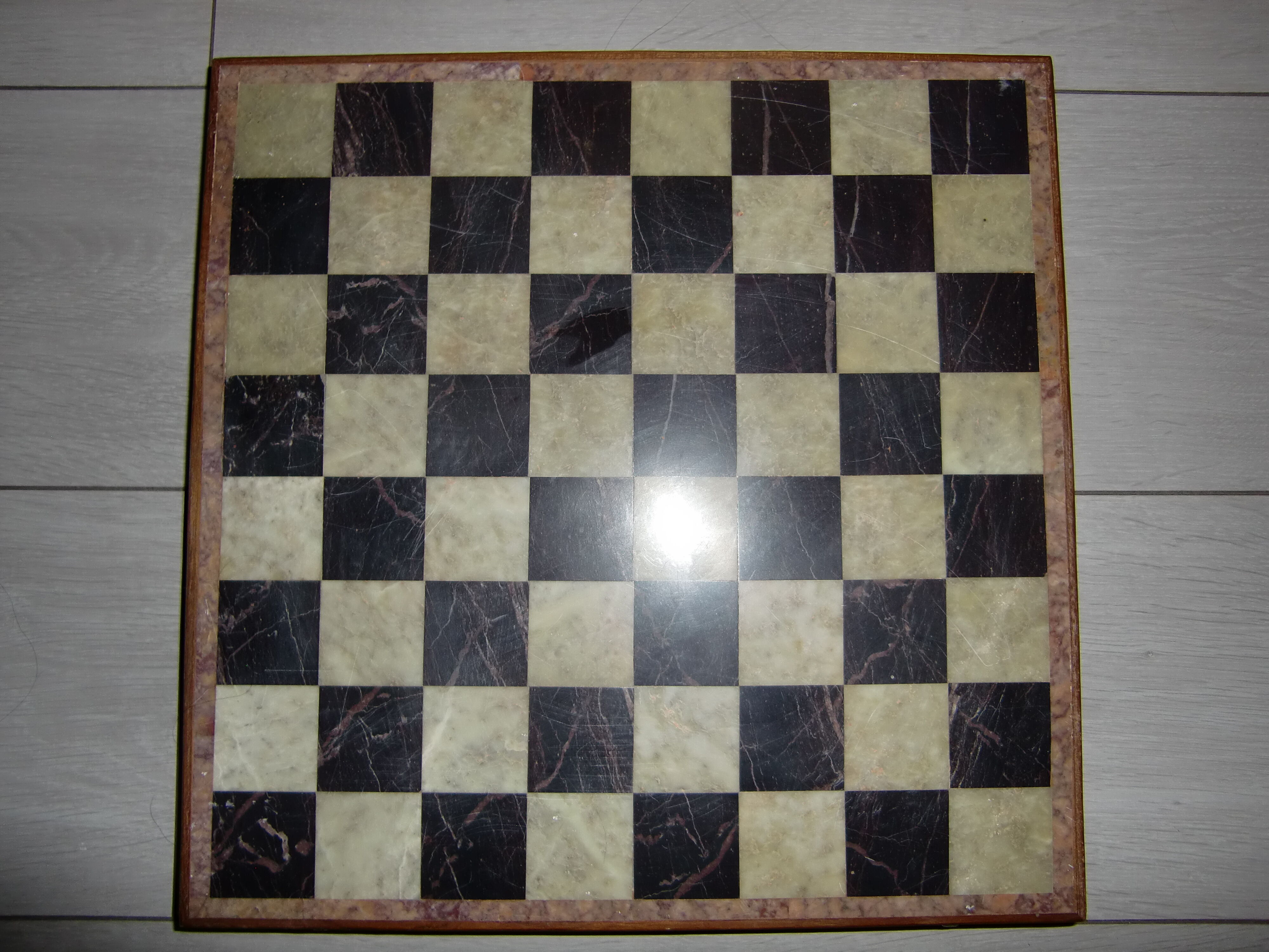 Large two-tone onyx chess box