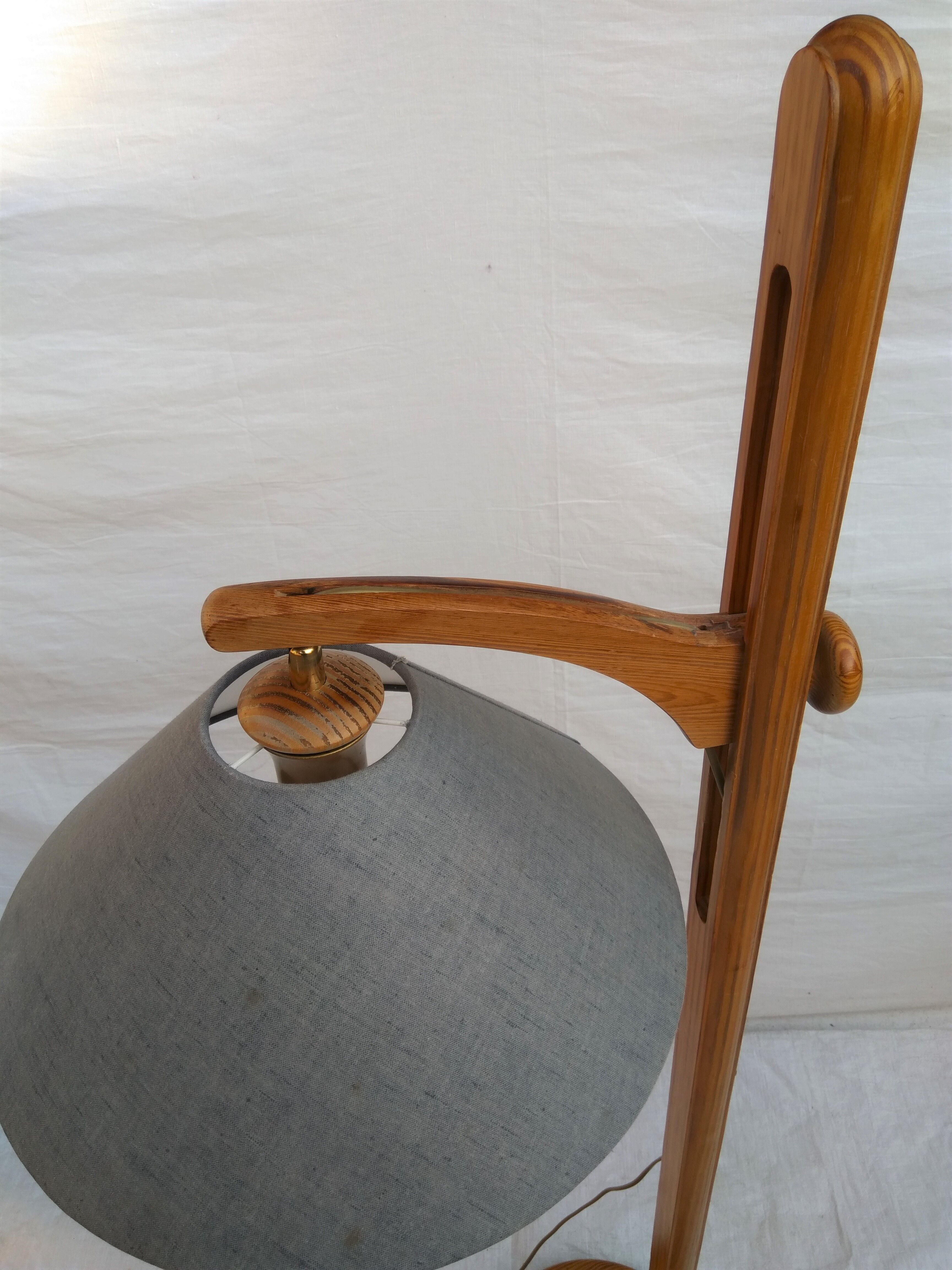 Scandinavian lamppost