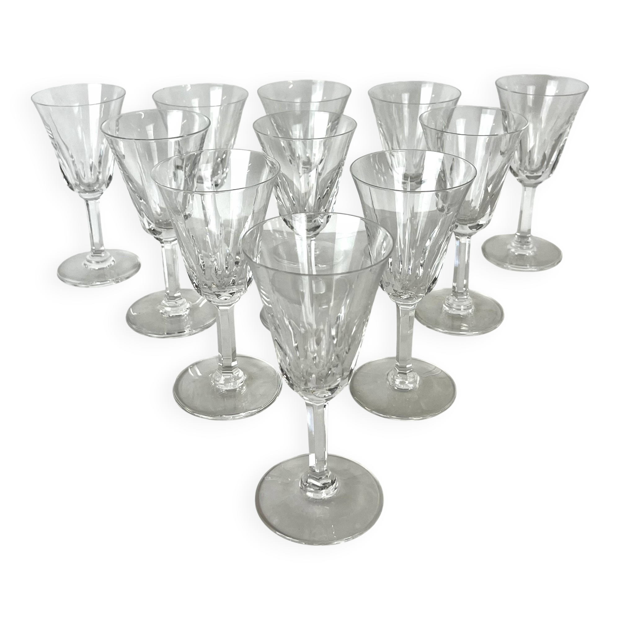 11 Saint-Louis wine glasses "Cerdagne" model - 359012