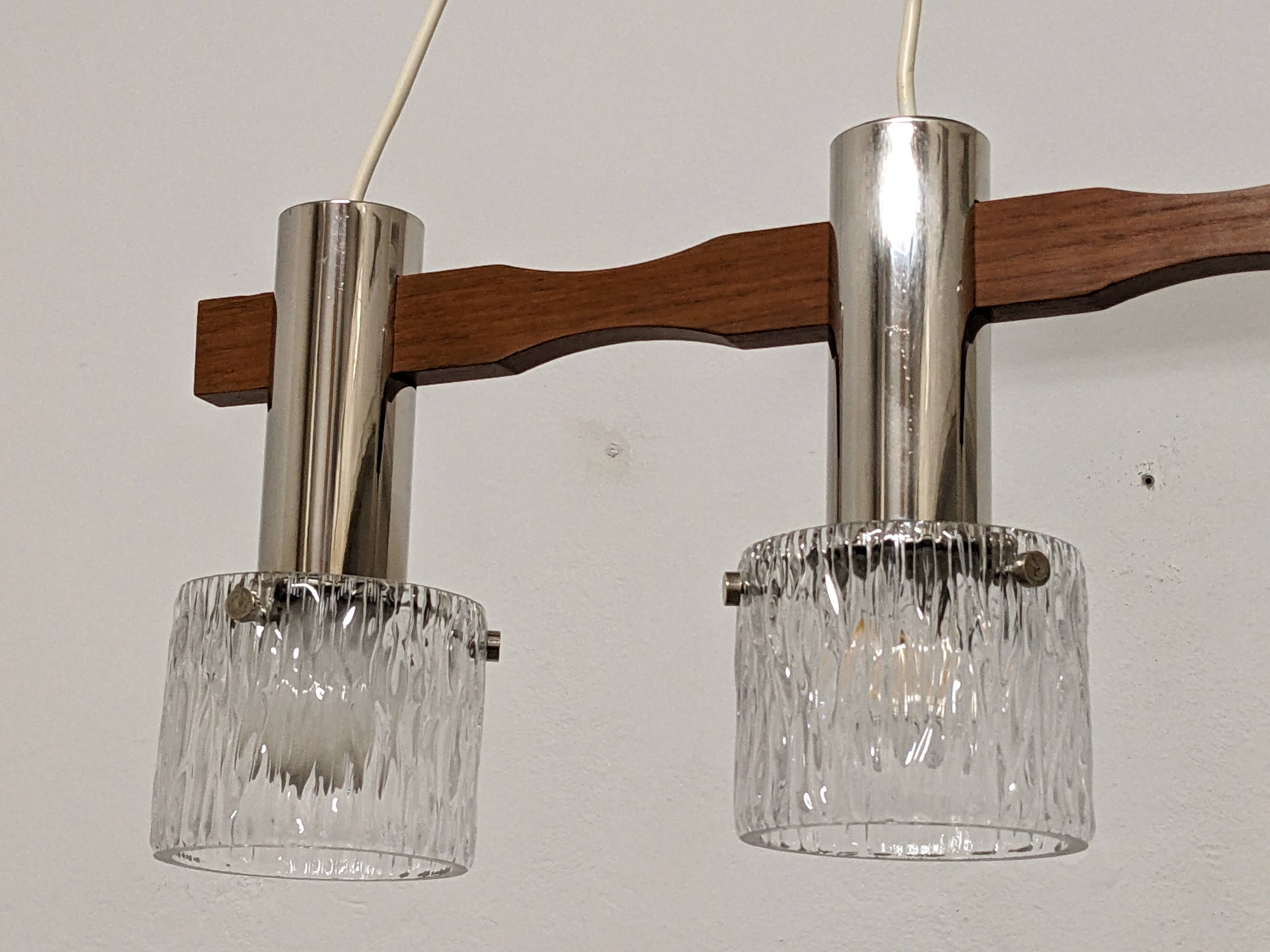 Scandinavian chandelier with 3 lights in teak and glass from the 60s/70s