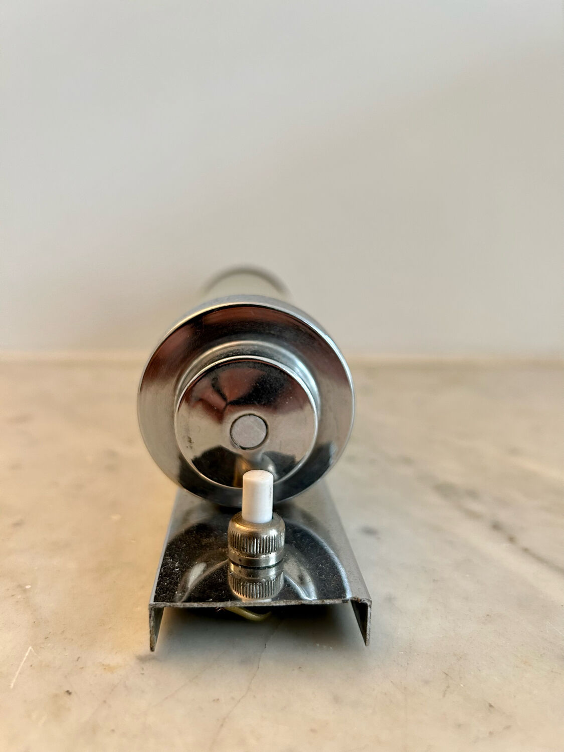 Vintage modernist wall lamp, sandblasted glass and chromed metal, art deco 1930