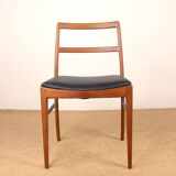 Suite de 4 chaises Danoises en Teck et cuir neuf modèle 430 par Arne Vodder