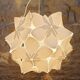 Suspension boule fleurs style seventies