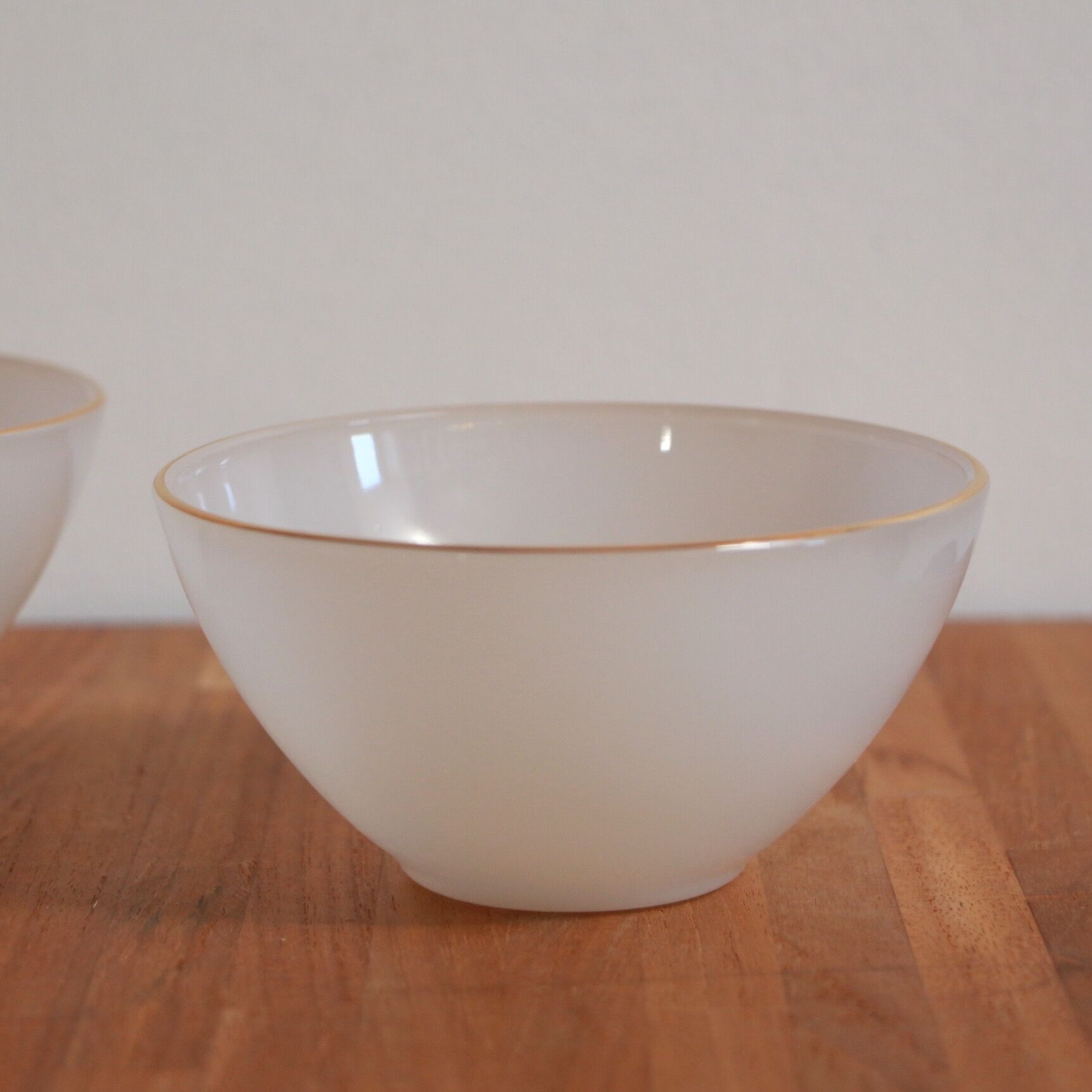 Opaline bowls