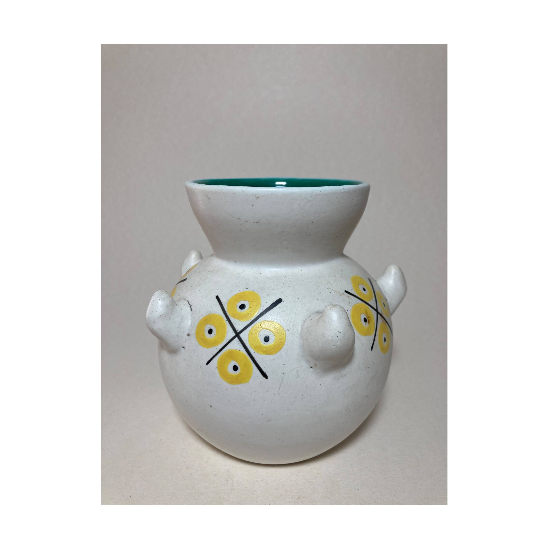 Ceramic vase