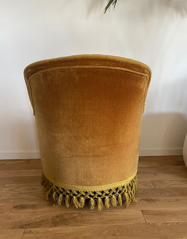 Mustard toad armchair