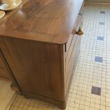 Walnut chest of drawers with 4 drawers