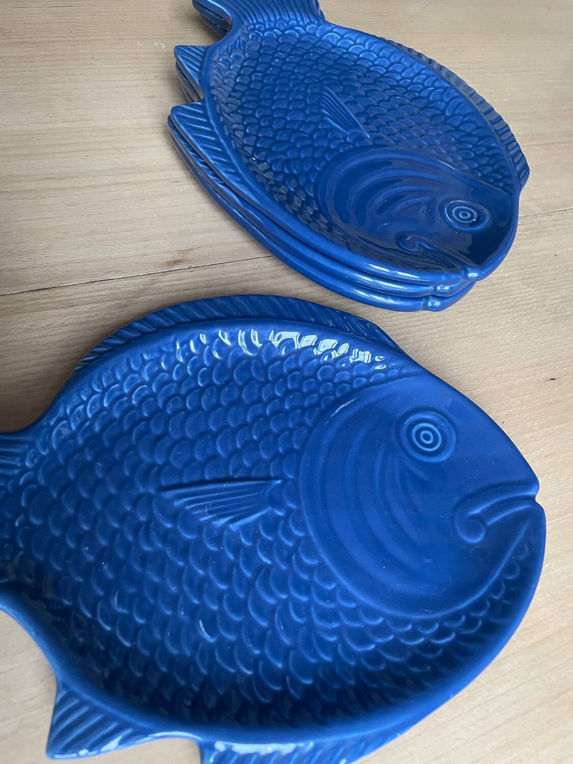 Four fish plates
